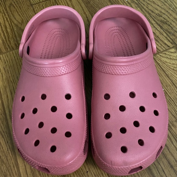 Pink Crocs - Picture 4 of 4